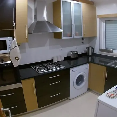 2 Bedroom Luxury With Pool In Patroves Албуфейра