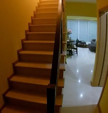 בית נופש 2 Bedroom Luxury With Pool In Patroves