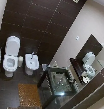 בית נופש 2 Bedroom Luxury With Pool In Patroves *